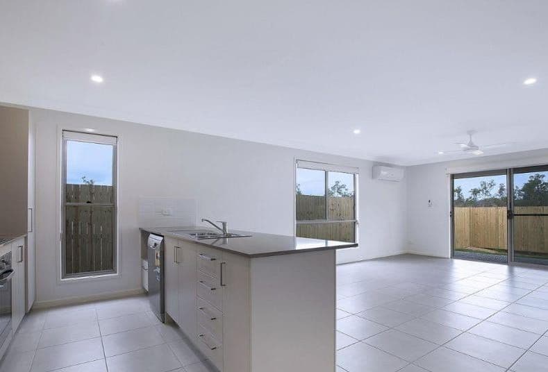 12 Wilby Street, FLAGSTONE QLD 4280, Flagstone - Thumbnail 4