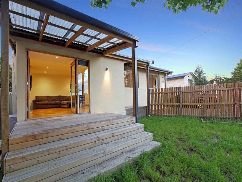 3 Wallara Crescent, BUNDOORA VIC 3083, Bundoora - Thumbnail 2