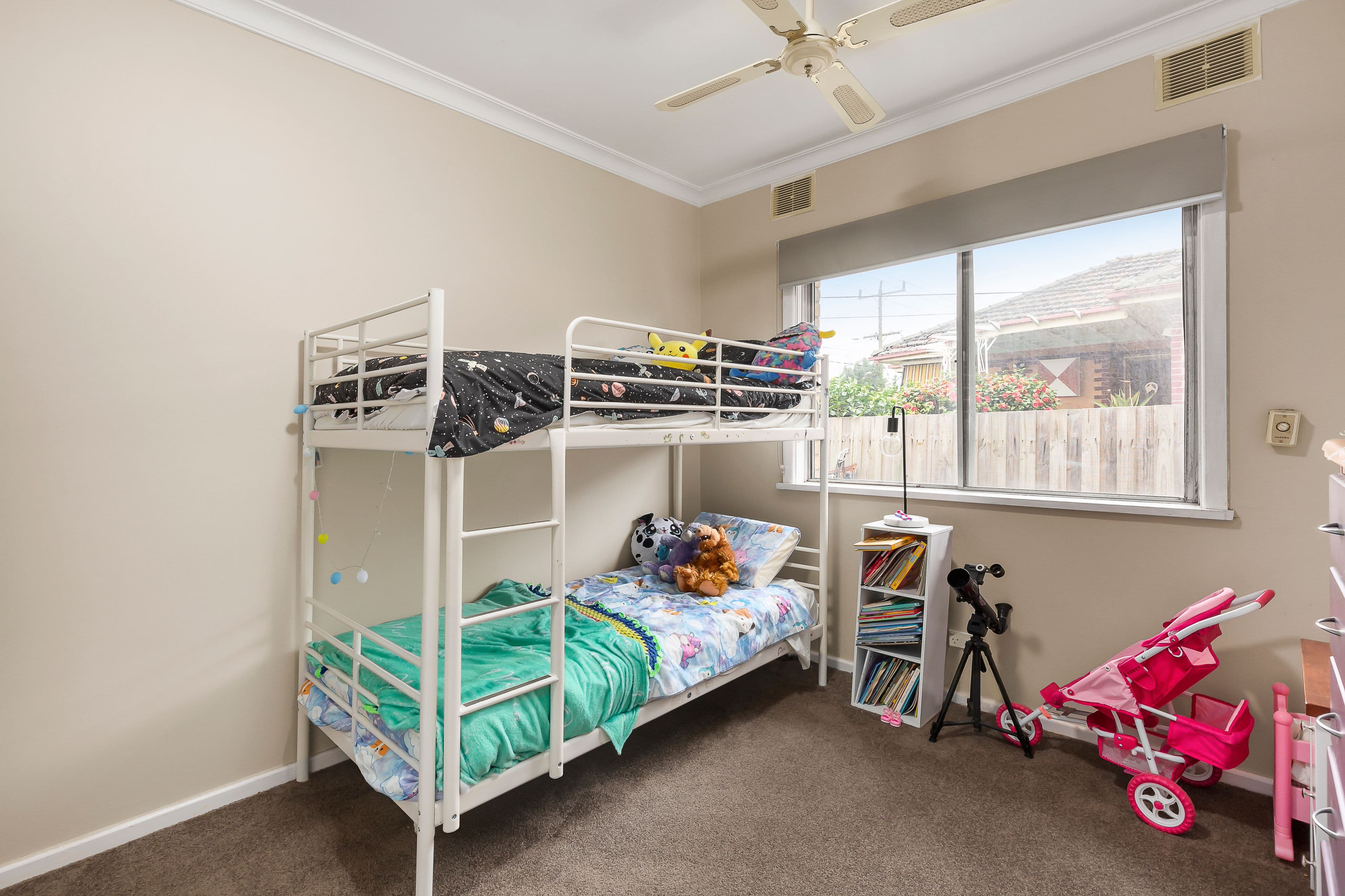 38 Botha Avenue, Reservoir VIC 3073, Reservoir - Thumbnail 8