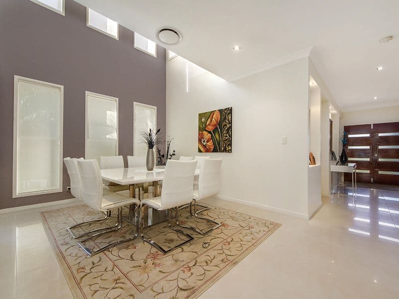 9 Menton Avenue, VARSITY LAKES QLD 4227, Varsity Lakes - Thumbnail 3