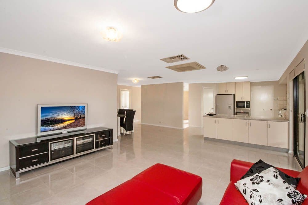 2 Hedges Retreat, Atwell WA 6164, Atwell - Image 1