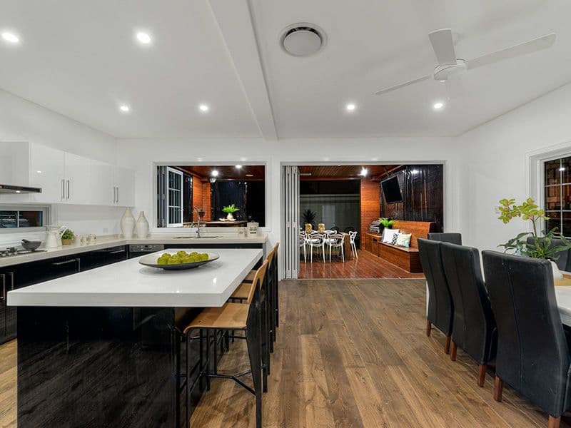 8 West Street, Highgate Hill QLD 4101, Highgate Hill - Thumbnail 3