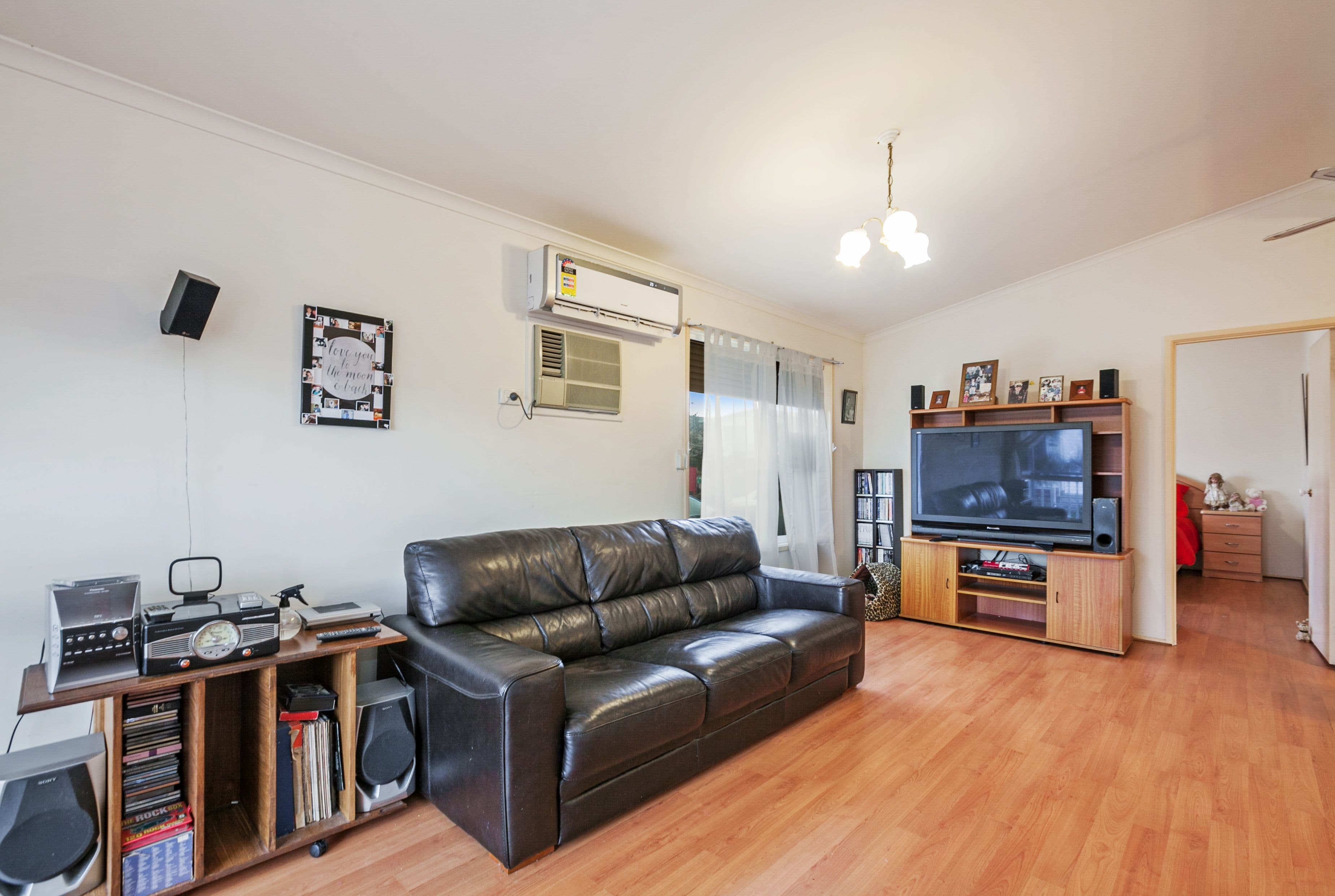 2 Gremel Road, Reservoir VIC 3073, Reservoir - Thumbnail 4