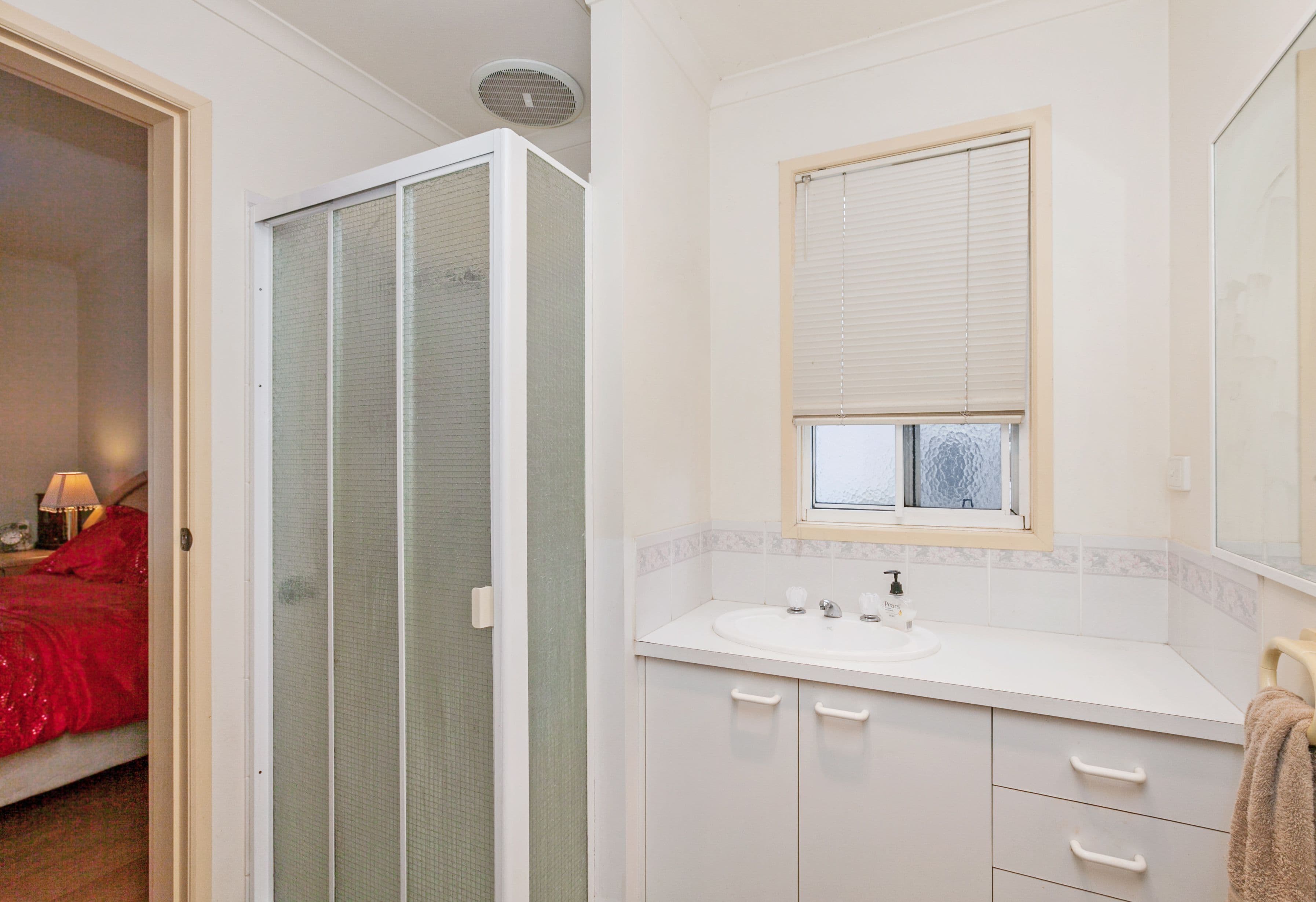 2 Gremel Road, Reservoir VIC 3073, Reservoir - Thumbnail 6