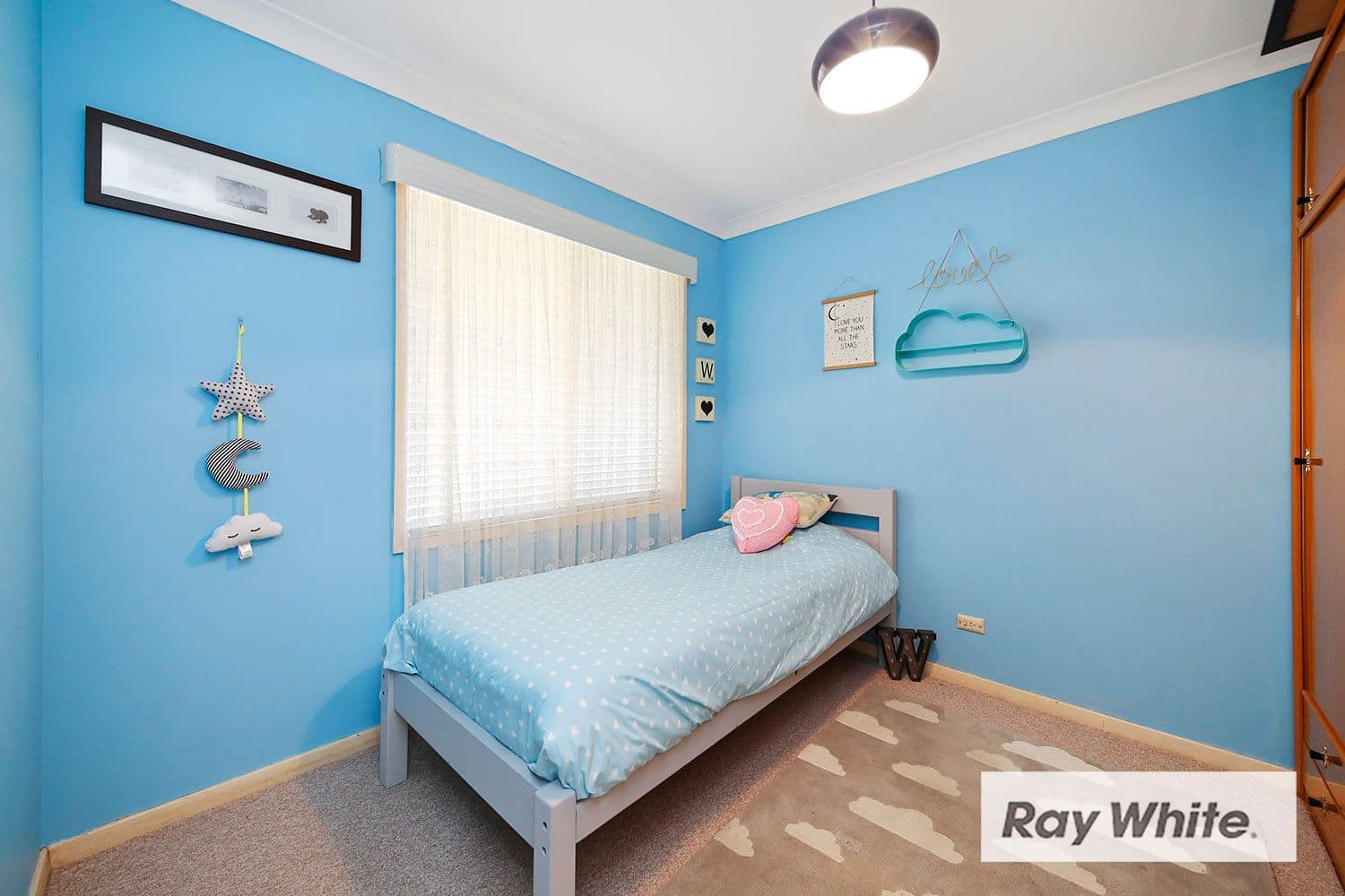 12 Dunbar Avenue, Regents Park - Thumbnail 6