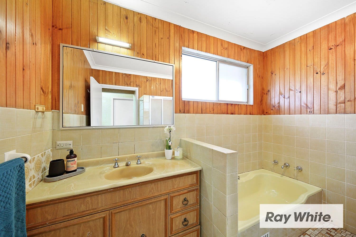 12 Dunbar Avenue, Regents Park - Thumbnail 7