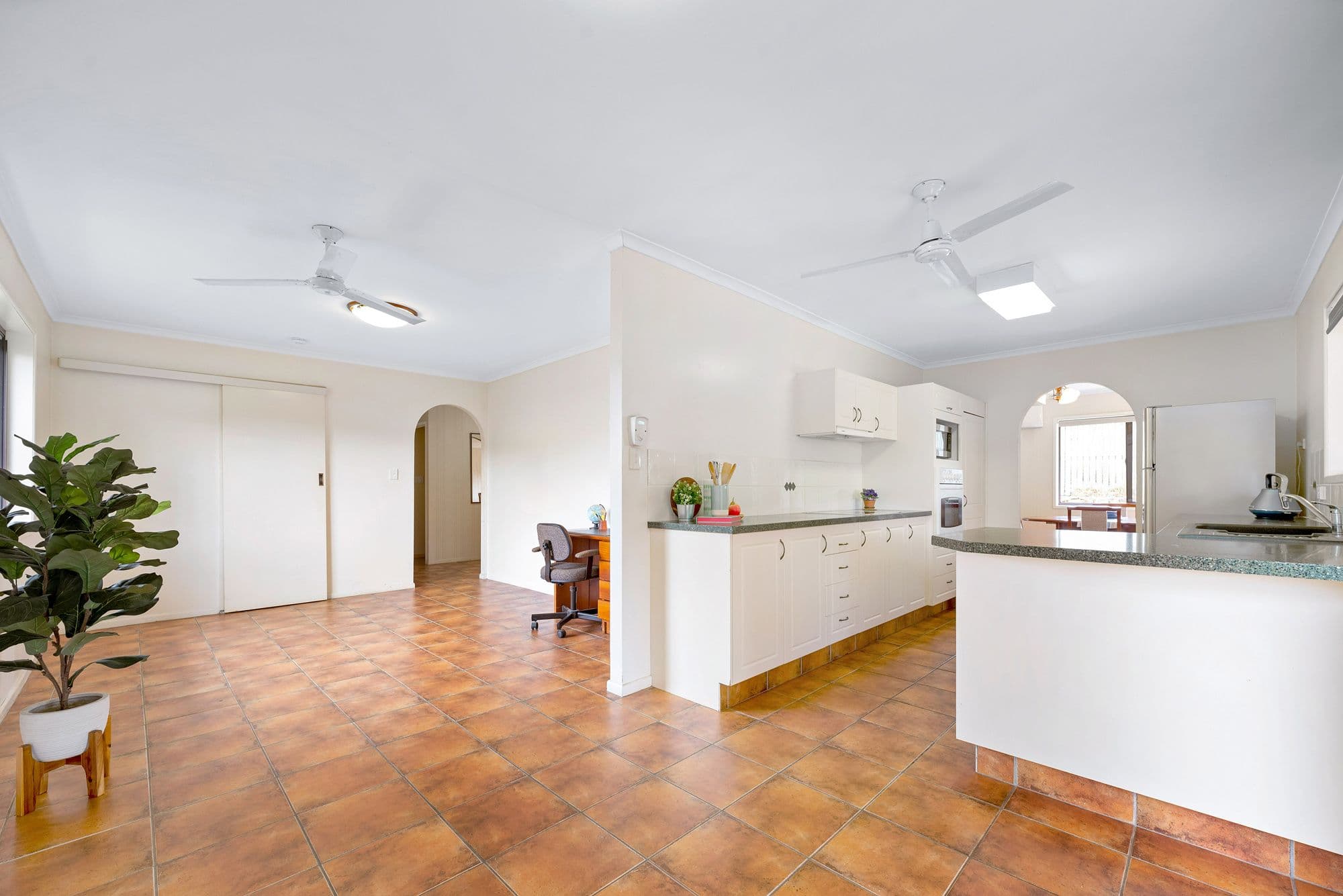 18 Hilder Road, The Gap QLD 4061, The Gap - Thumbnail 3