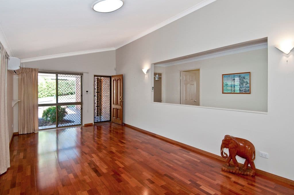 3 Wilpena Court, Springwood QLD 4127, Springwood - Thumbnail 2