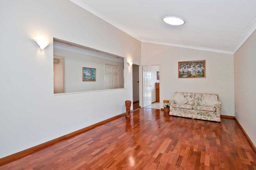 3 Wilpena Court, Springwood QLD 4127, Springwood - Thumbnail 3
