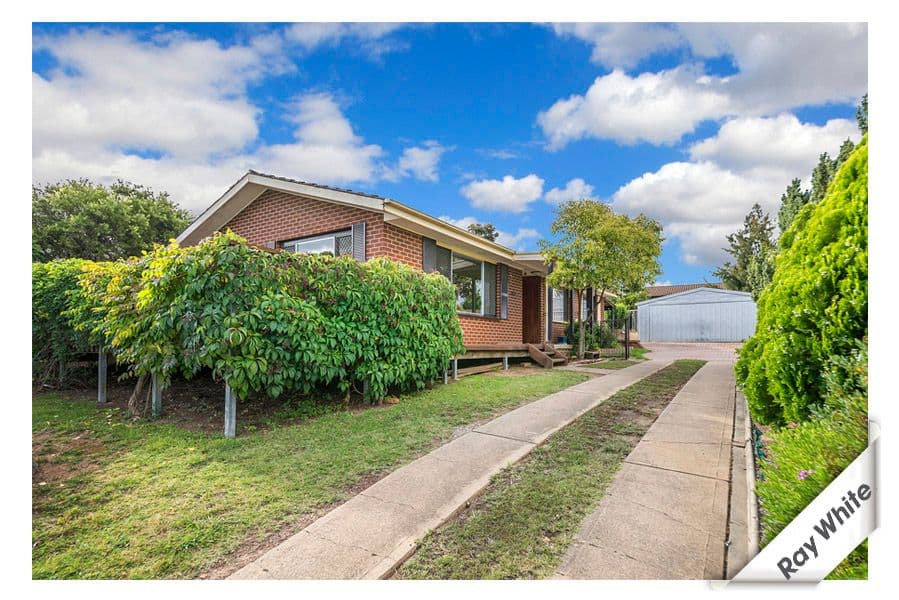 29 Thornton Road, Queanbeyan NSW 2620, Queanbeyan - Image 1