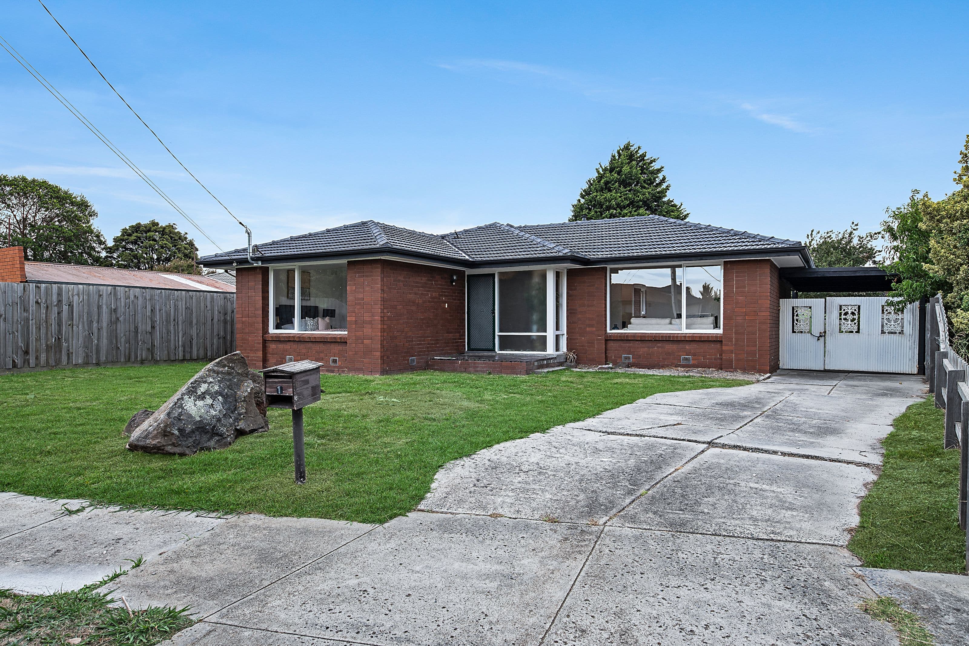 1 Millan Court, Glen Waverley VIC 3150, Glen Waverley - Image 1