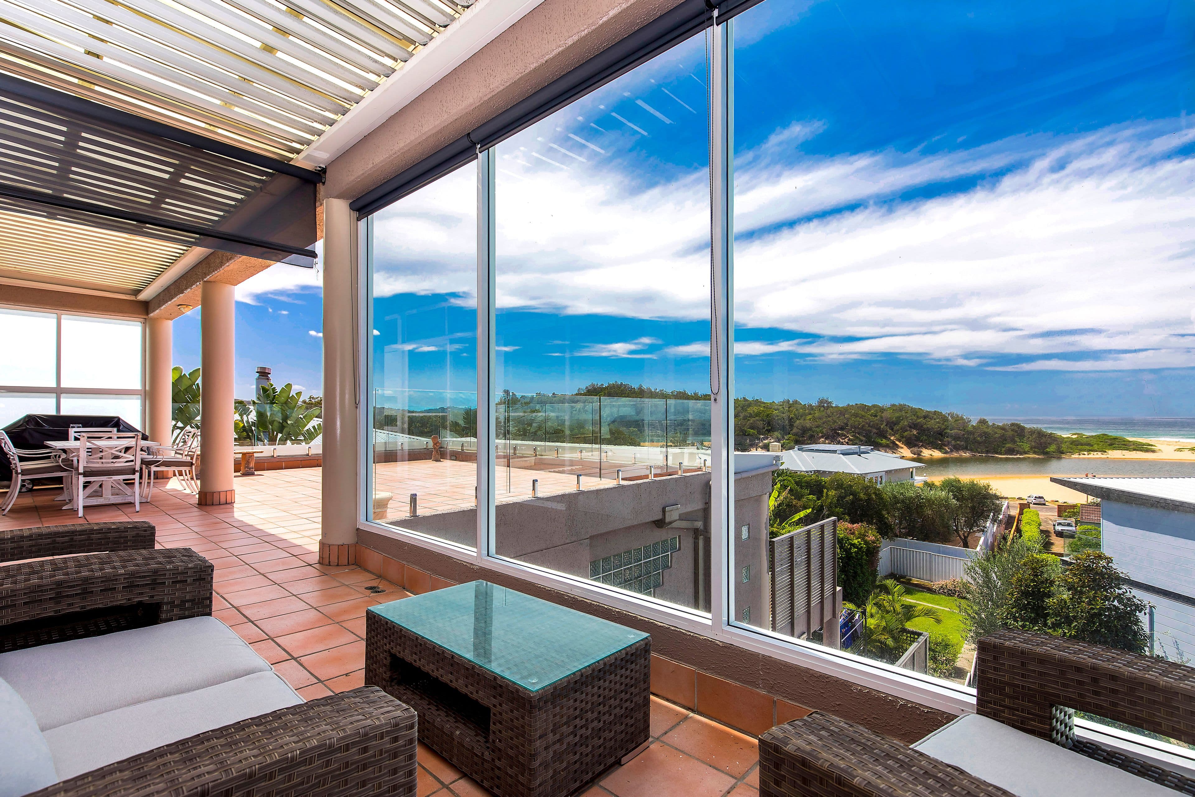137 Ocean View Drive, Wamberal - Thumbnail 4