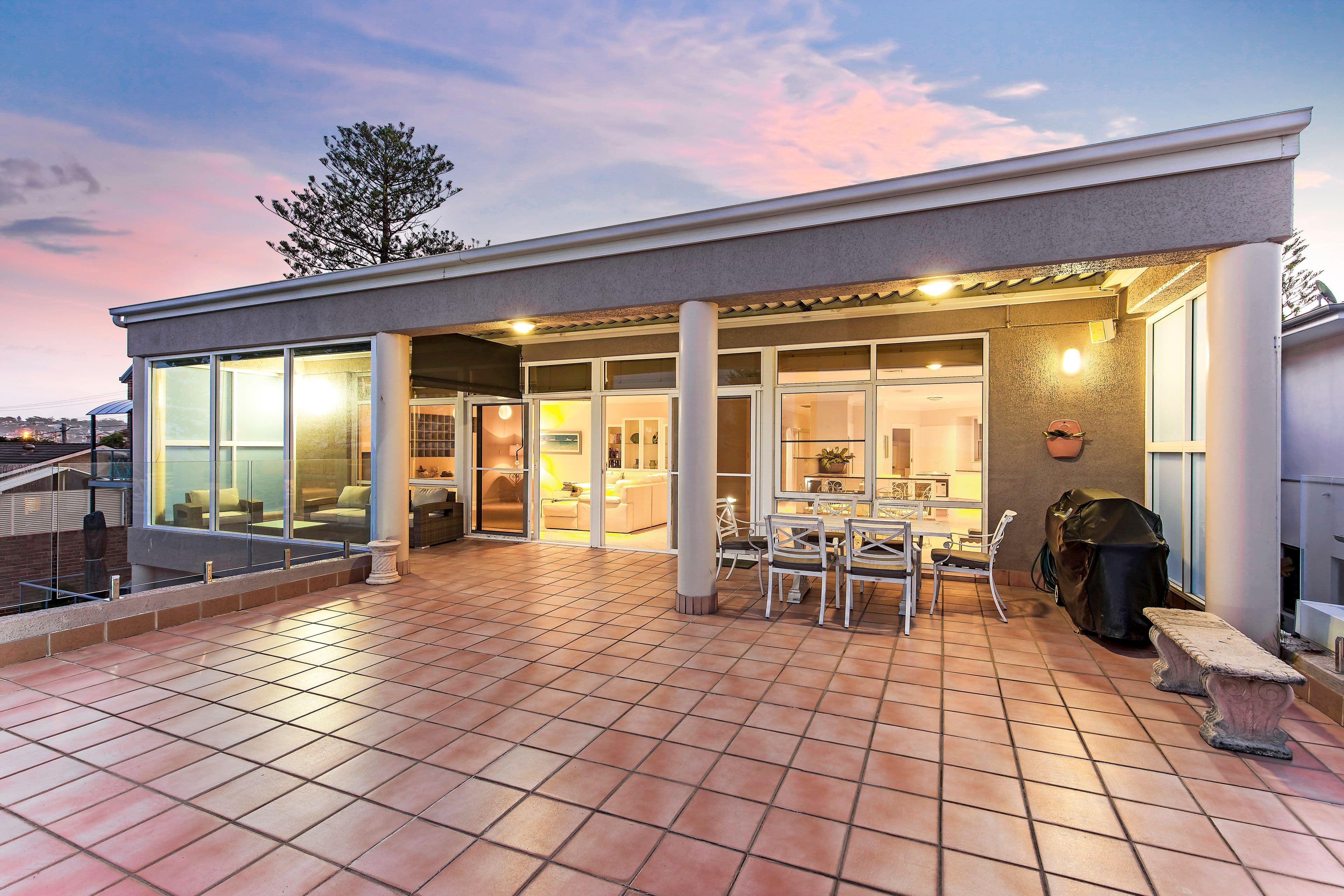 137 Ocean View Drive, Wamberal - Thumbnail 5
