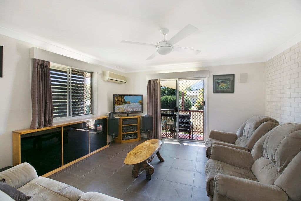 11 Makaha Drive, Birkdale QLD 4159, Birkdale - Thumbnail 3