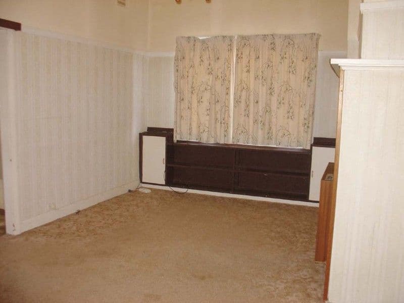 5 Mont Street, YASS NSW 2582, Yass - Thumbnail 3