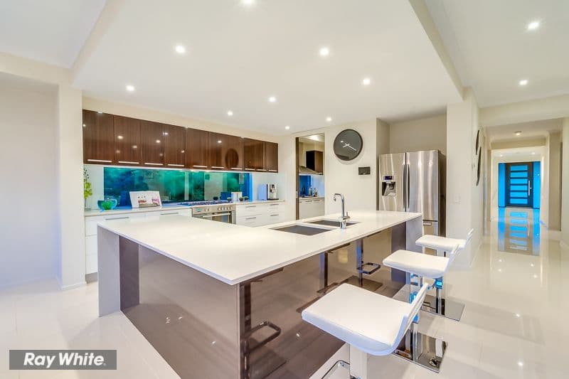 25 Berington Drive, Williams Landing VIC 3027, Williams Landing - Thumbnail 6
