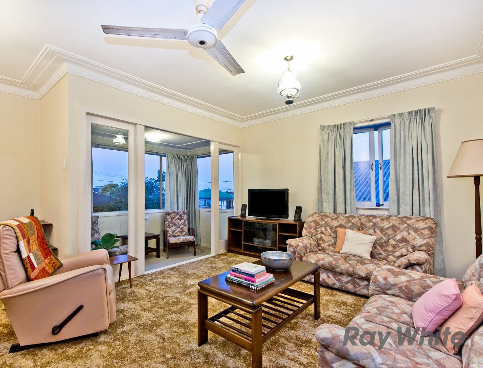 16 Canonbar Street, Stafford QLD 4053, Stafford - Thumbnail 7