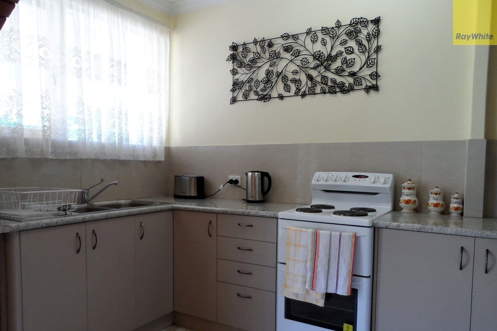 22 Badbury Road, Armadale WA 6112, Armadale - Thumbnail 2