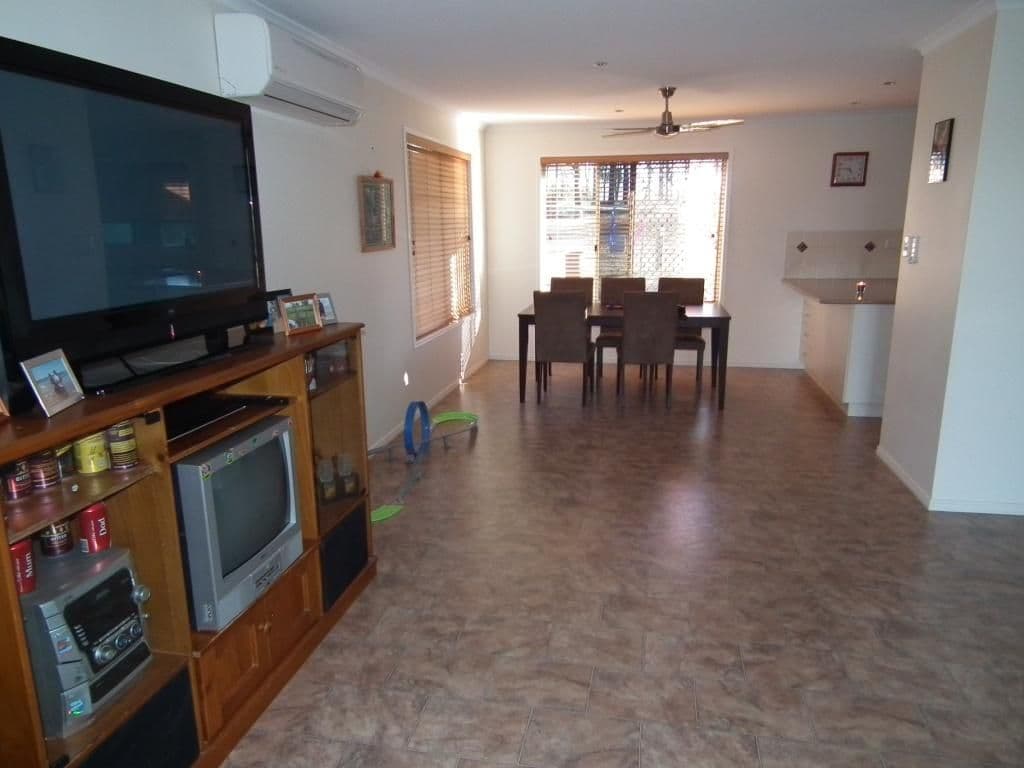 7 Three Mile Road East, TINANA SOUTH QLD 4650, Tinana South - Thumbnail 5