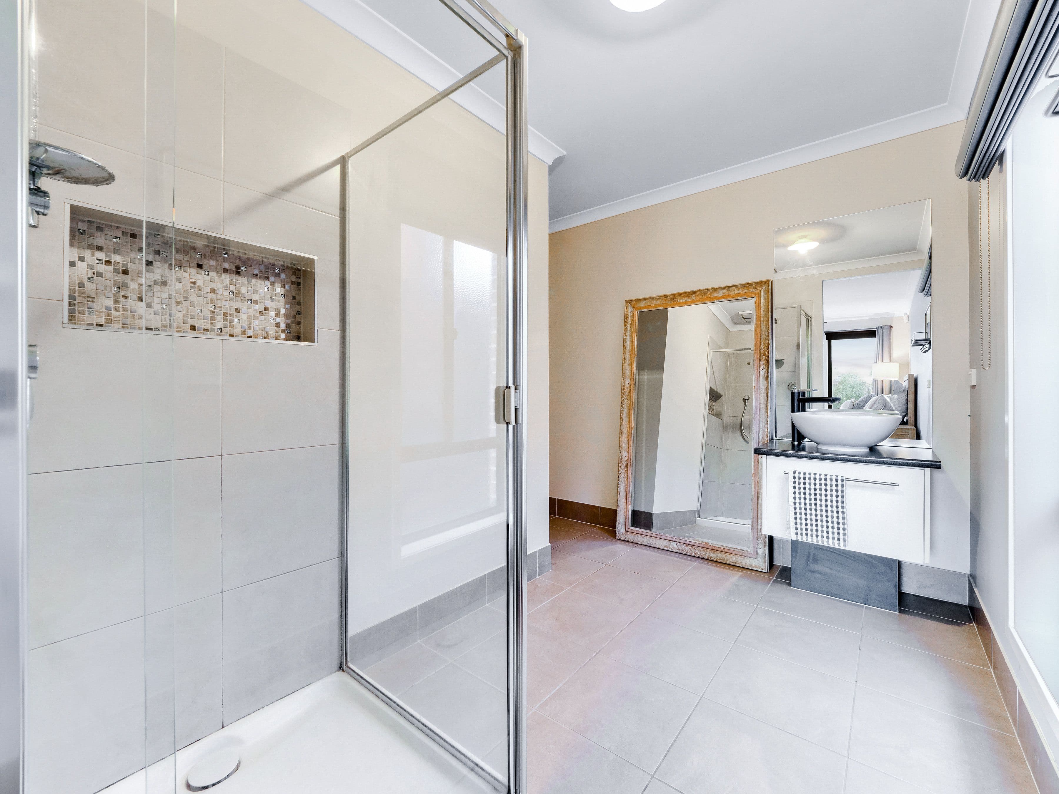 7 Merritt Avenue, Cranbourne West VIC 3977, Cranbourne West - Thumbnail 3