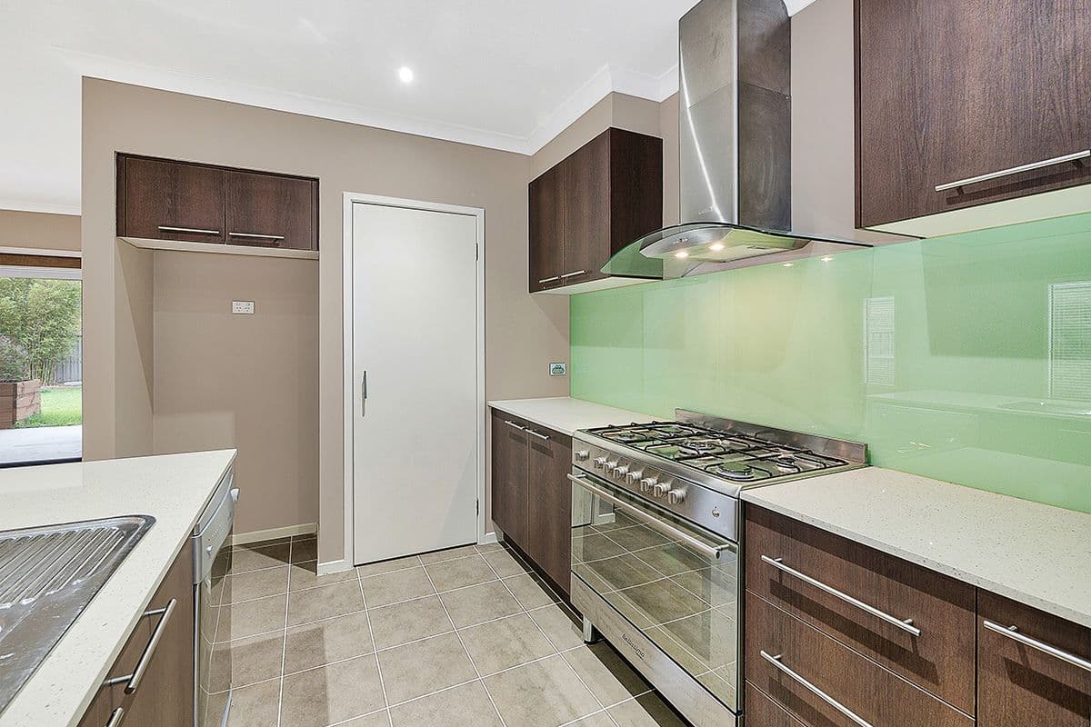 6 Beechwood Drive, Lyndhurst VIC 3975, Lyndhurst - Thumbnail 5