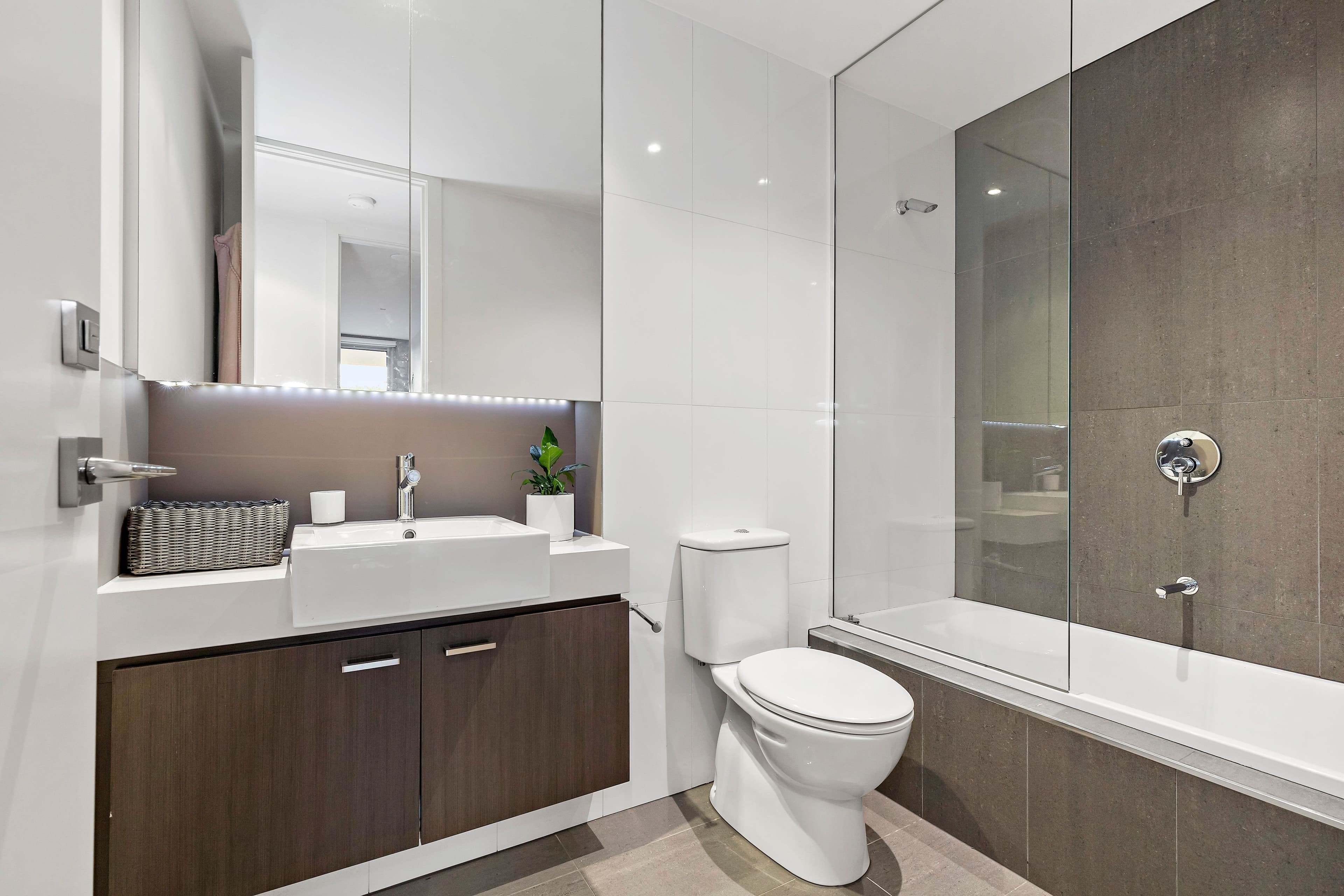 15 Eucalyptus Drive, Maidstone VIC 3012, Maidstone - Thumbnail 4