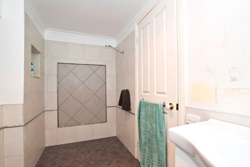 8 Birmingham Road, MOUNT EVELYN VIC 3796, Mount Evelyn - Thumbnail 3