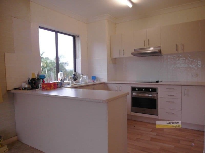 11 Blake Street, WOOLOOWIN QLD 4030, Wooloowin - Thumbnail 3