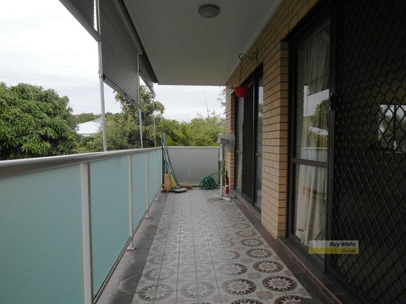 11 Blake Street, WOOLOOWIN QLD 4030, Wooloowin - Thumbnail 5