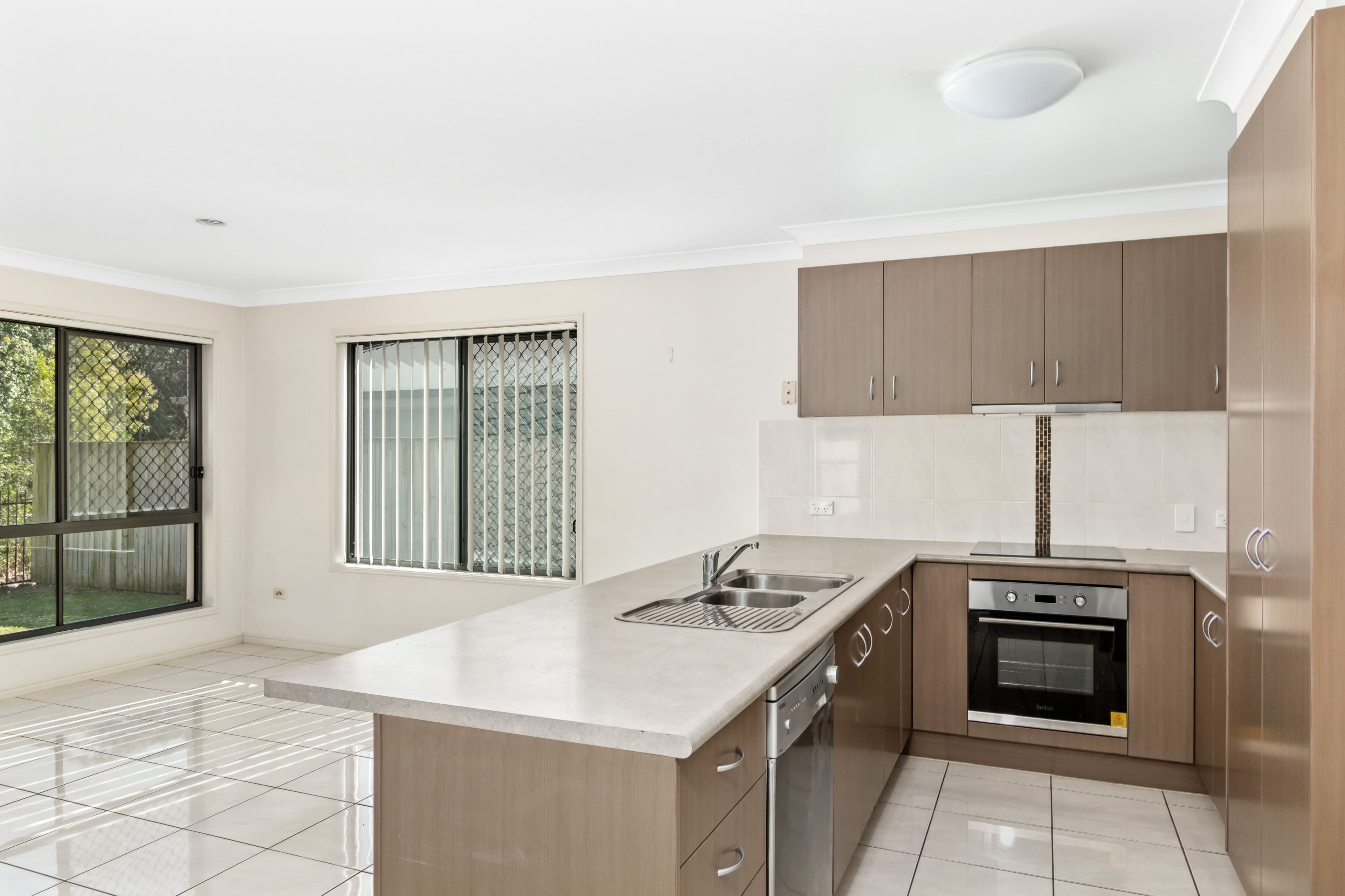 2 Treetop Place, Manly West QLD 4179, Manly West - Thumbnail 6