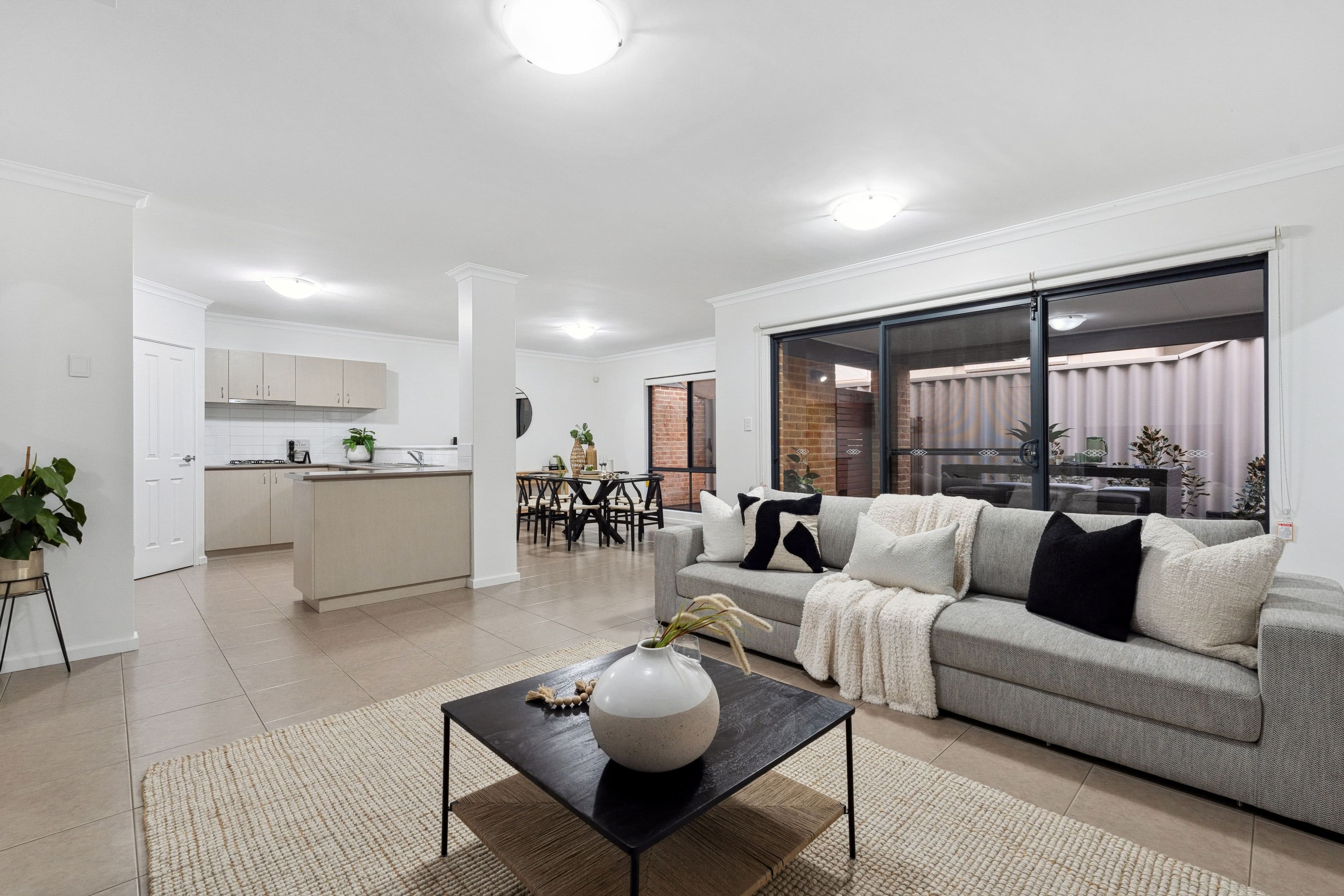 16B Ambrose Street, Innaloo WA 6018, Innaloo - Thumbnail 6