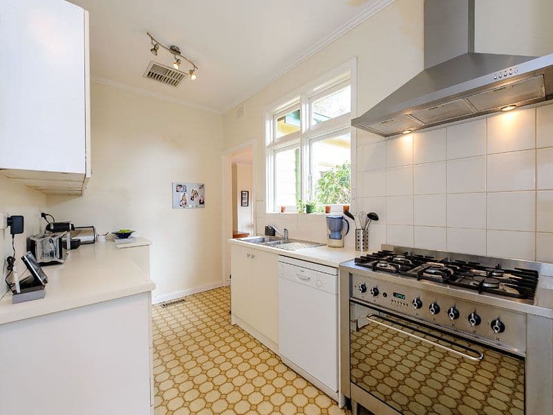 3 Goulburn Street, BOX HILL NORTH VIC 3129, Box Hill North - Thumbnail 3