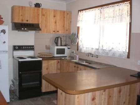 85 Hammer Street, HOWLONG NSW 2643, Howlong - Thumbnail 6