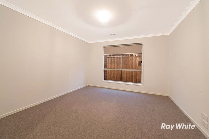 9 Cubbie Way, CLYDE NORTH VIC 3978, Clyde North - Thumbnail 4
