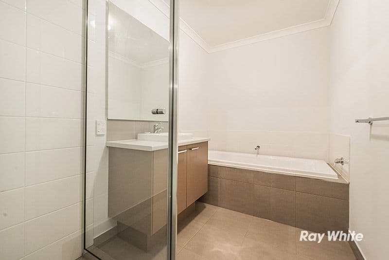 9 Cubbie Way, CLYDE NORTH VIC 3978, Clyde North - Thumbnail 8