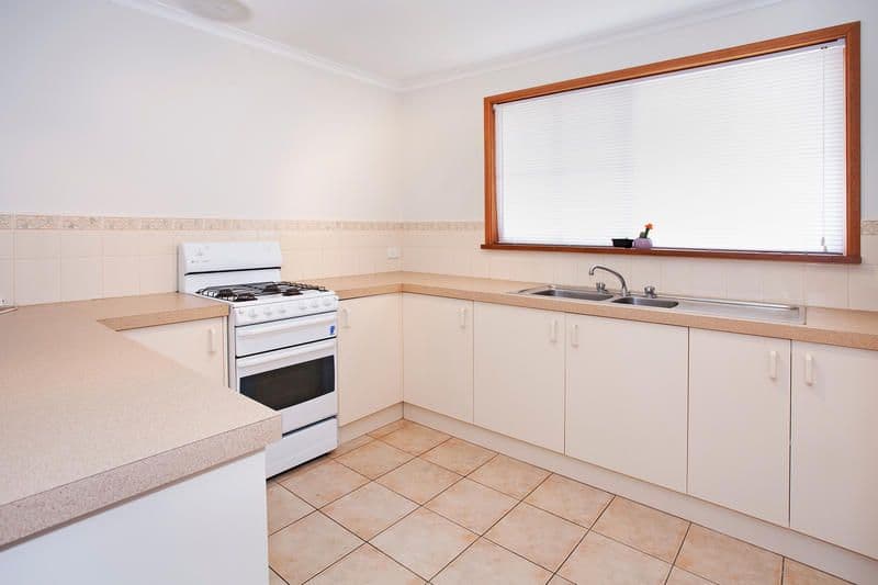 3 Chenin Mews, WAURN PONDS VIC 3216, Waurn Ponds - Thumbnail 4