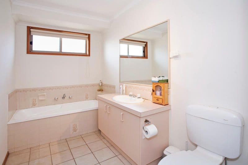 3 Chenin Mews, WAURN PONDS VIC 3216, Waurn Ponds - Thumbnail 6