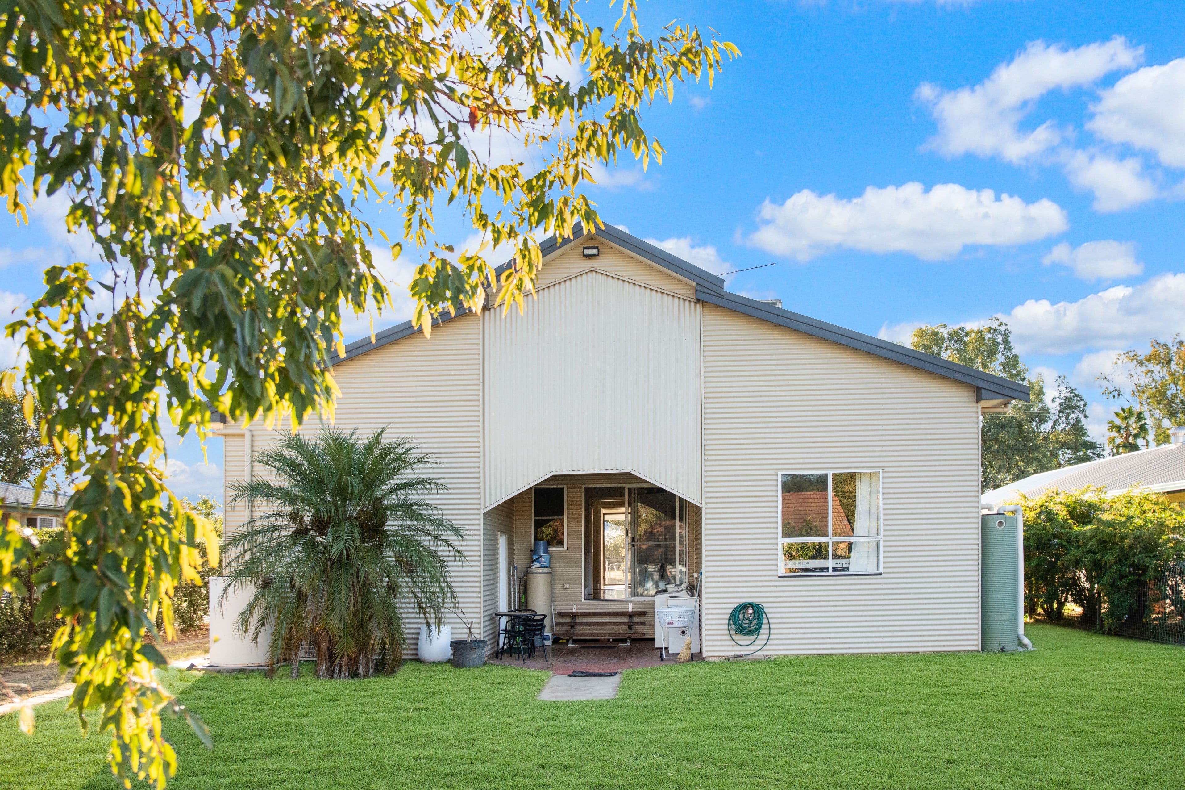 174 Parry Street, Charleville QLD 4470, Charleville - Thumbnail 2