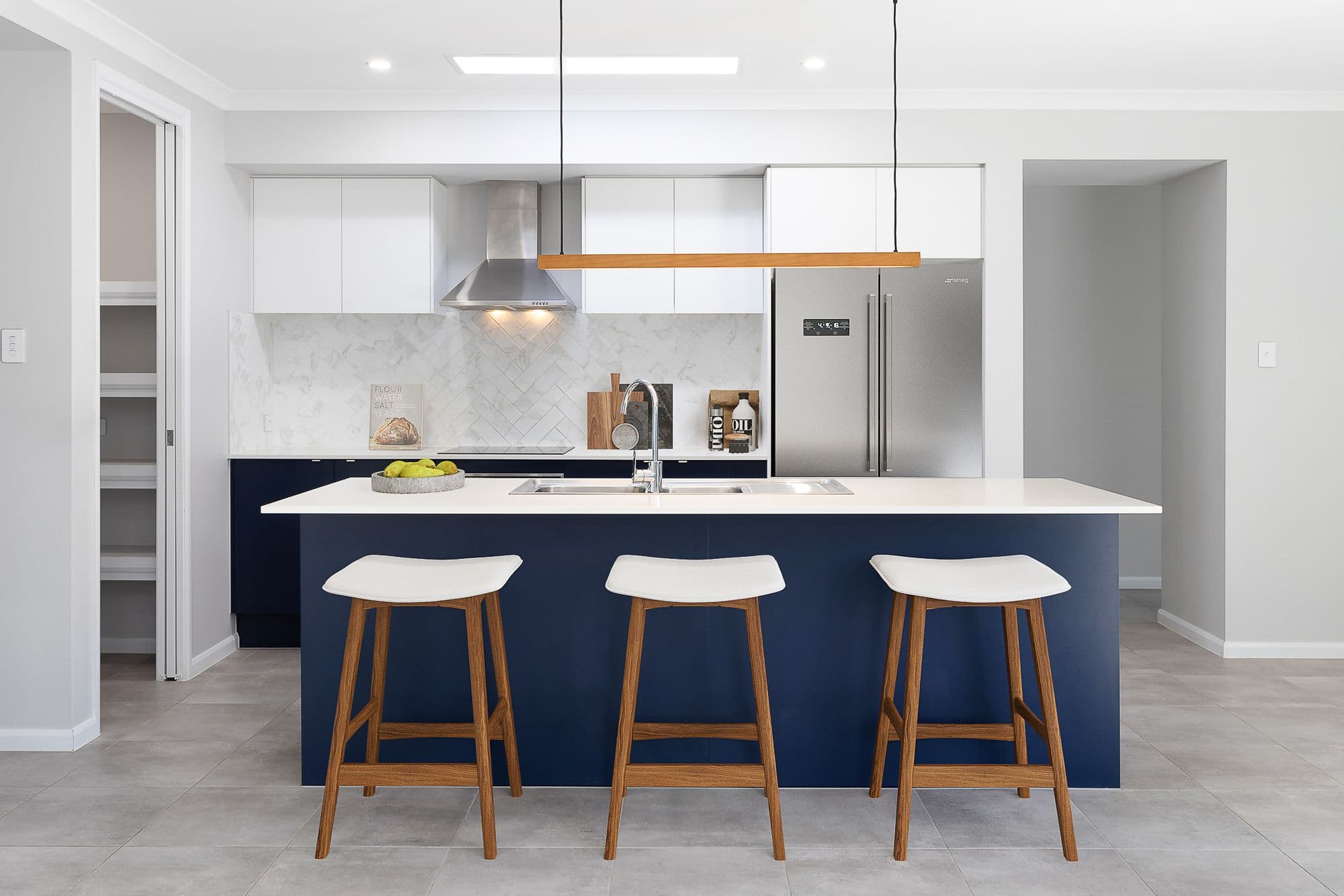 24 Aegean Avenue, Newport QLD 4020, Newport - Thumbnail 4