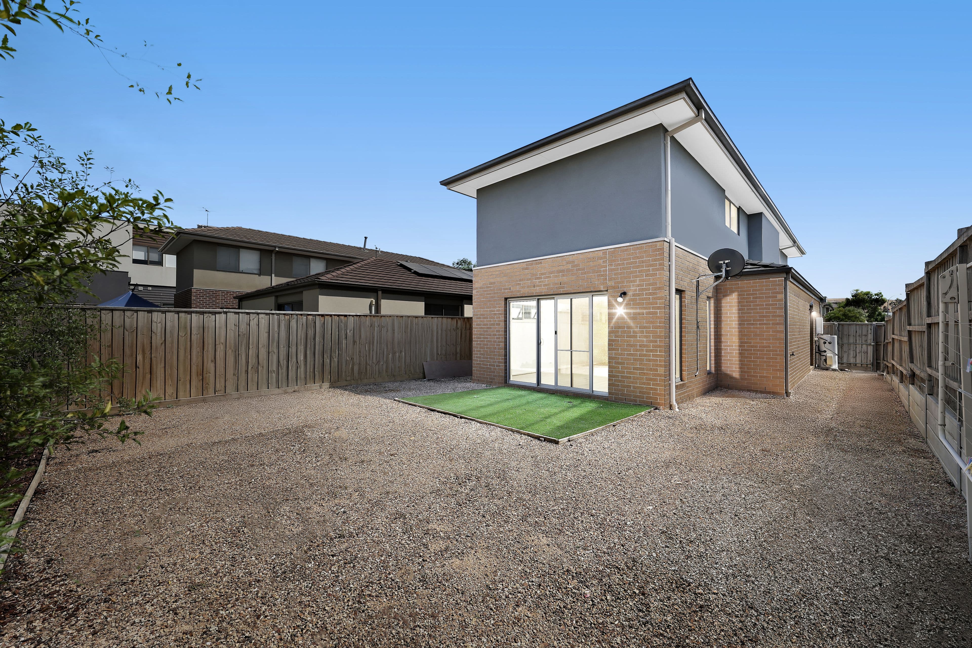 22 Sommerville Avenue, Mernda VIC 3754, Mernda - Thumbnail 2