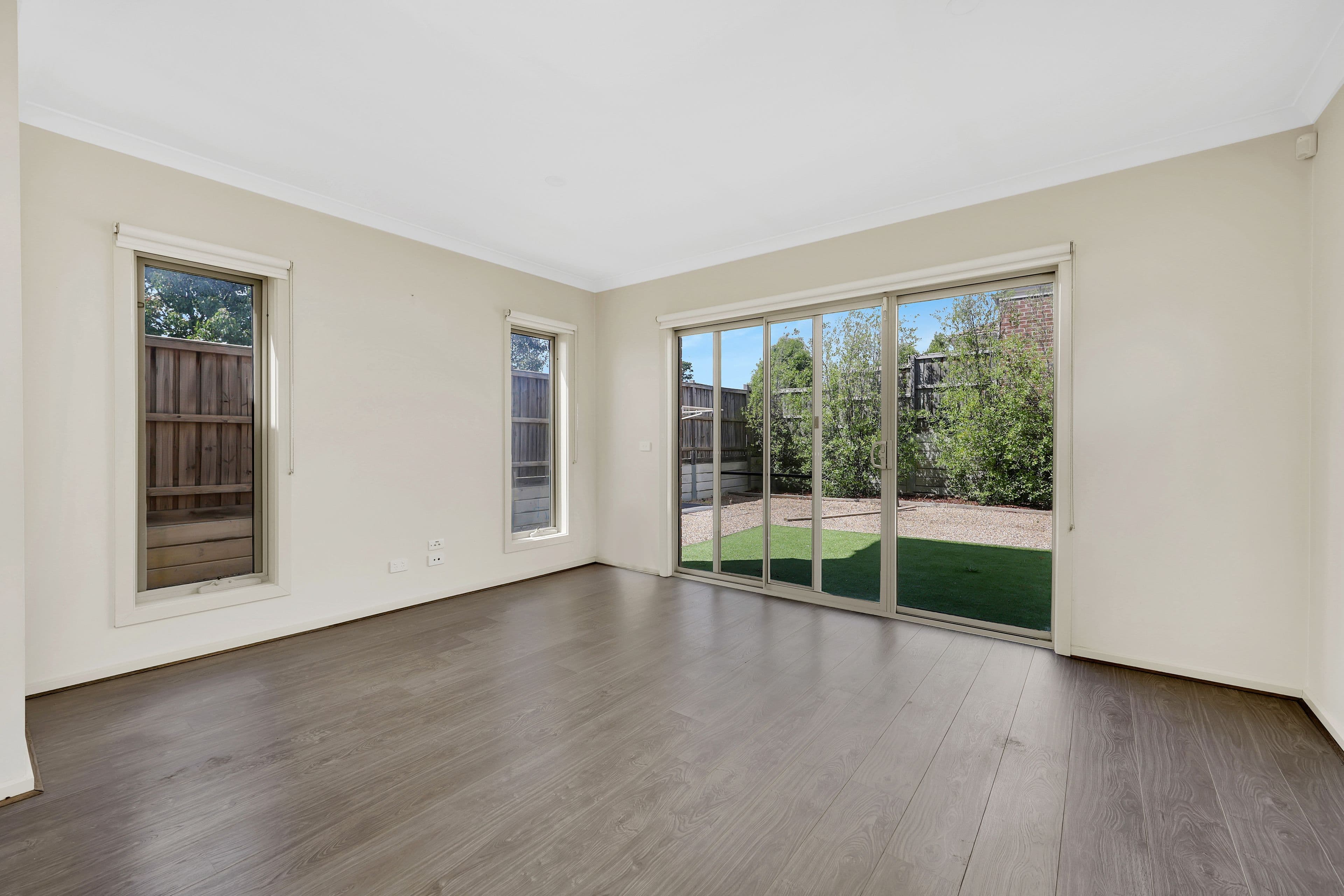 22 Sommerville Avenue, Mernda VIC 3754, Mernda - Thumbnail 4