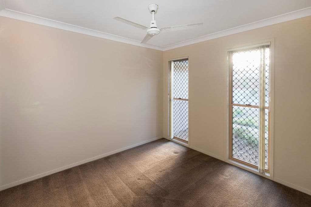 39 Quinn  Close, Augustine Heights QLD 4300, Augustine Heights - Thumbnail 4