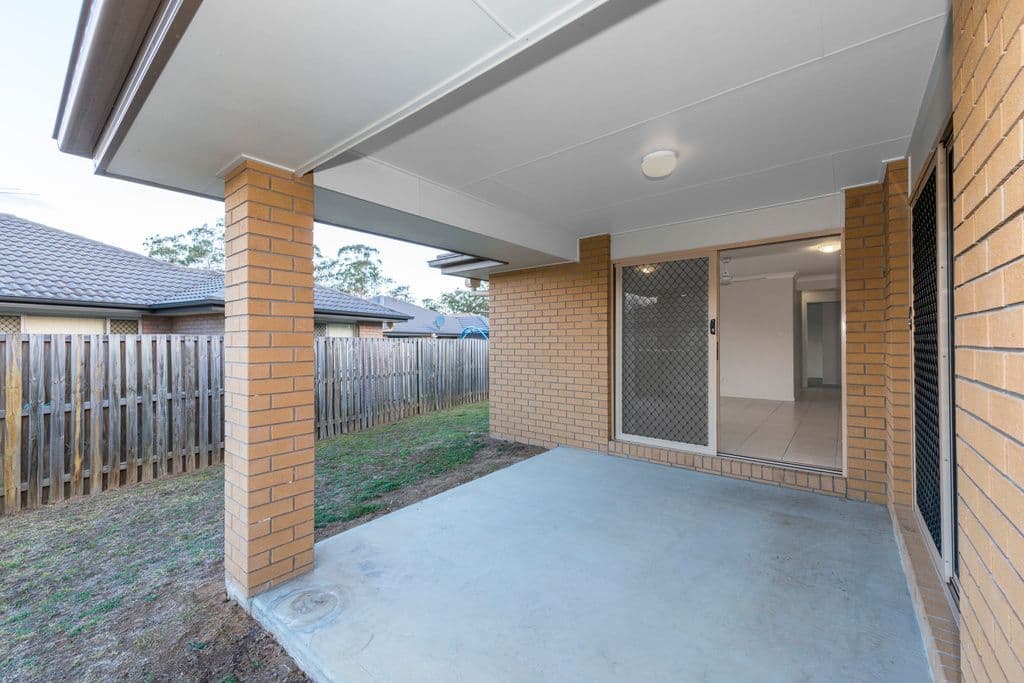 39 Quinn  Close, Augustine Heights QLD 4300, Augustine Heights - Thumbnail 7