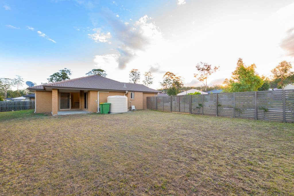 39 Quinn  Close, Augustine Heights QLD 4300, Augustine Heights - Thumbnail 8