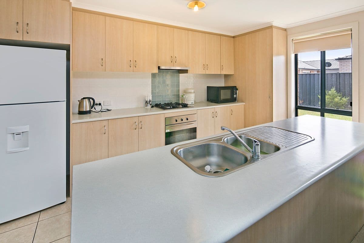 4 Callabonna Avenue, ANDREWS FARM SA 5114, Andrews Farm - Thumbnail 2