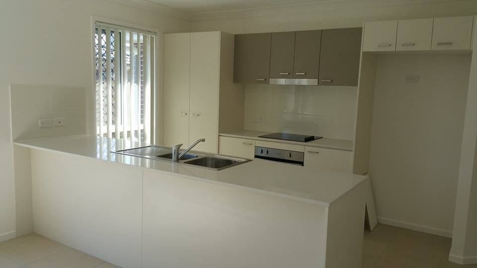 39 Pinegrove Street, Morayfield QLD 4506, Morayfield - Thumbnail 2