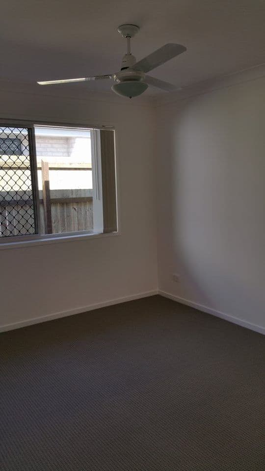 39 Pinegrove Street, Morayfield QLD 4506, Morayfield - Thumbnail 5