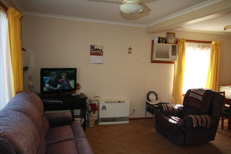39 Northcote Street, ROCHESTER VIC 3561, Rochester - Thumbnail 2