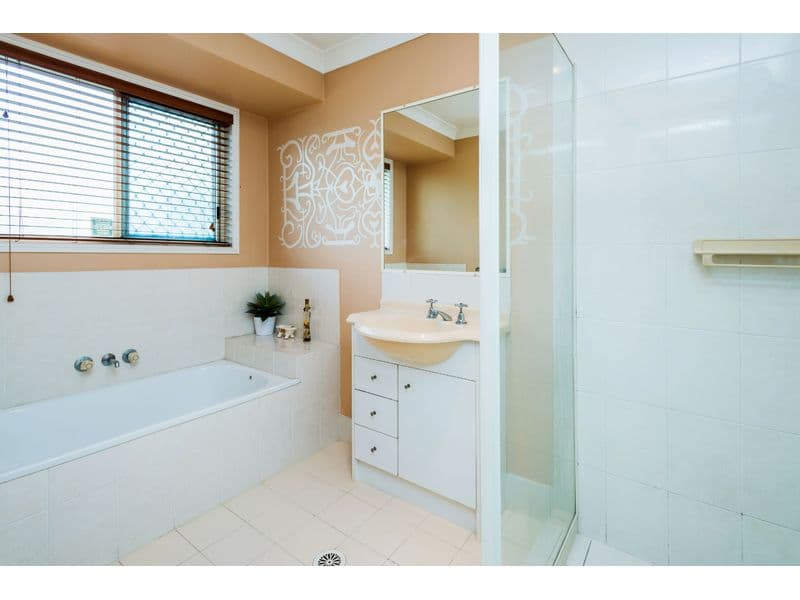 25 Delacroix Place, Mackenzie QLD 4156, Mackenzie - Thumbnail 8