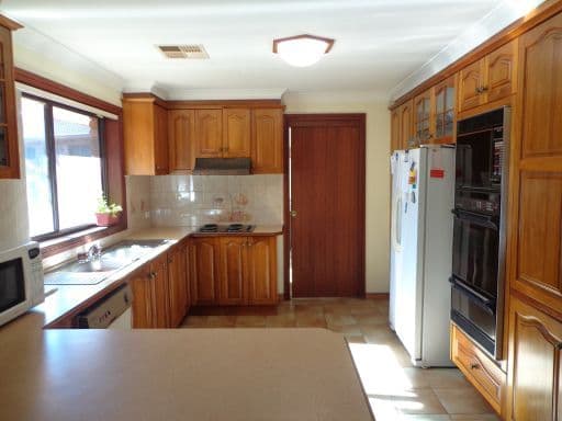 14 Cootha Close, BOSSLEY PARK NSW 2176, Bossley Park - Thumbnail 2